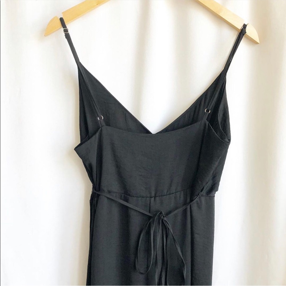 The vintage shop black true wrap v-neck dress - Picture 6 of 6